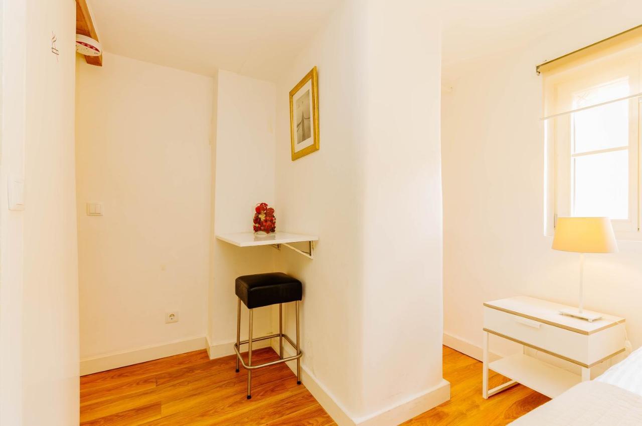 Rent4Rest Bairro Alto Charming 1Bd Apartment Lisboa Exterior foto