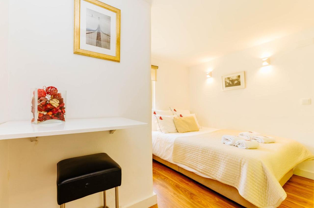 Rent4Rest Bairro Alto Charming 1Bd Apartment Lisboa Exterior foto